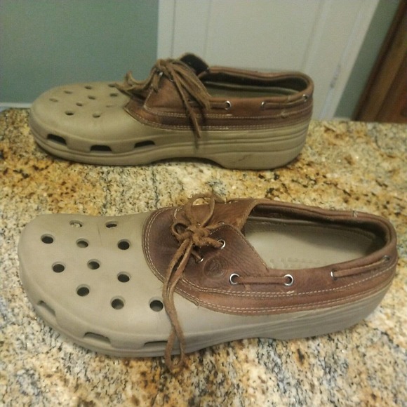 CROCS Shoes Crocs Brown Leather Men Size 3 Islander Pitcrew Sport